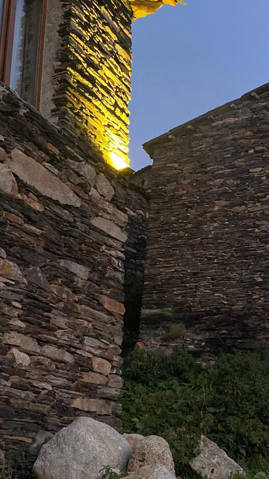 فندق Nizharadze'S Tower أوشغولي المظهر الخارجي الصورة